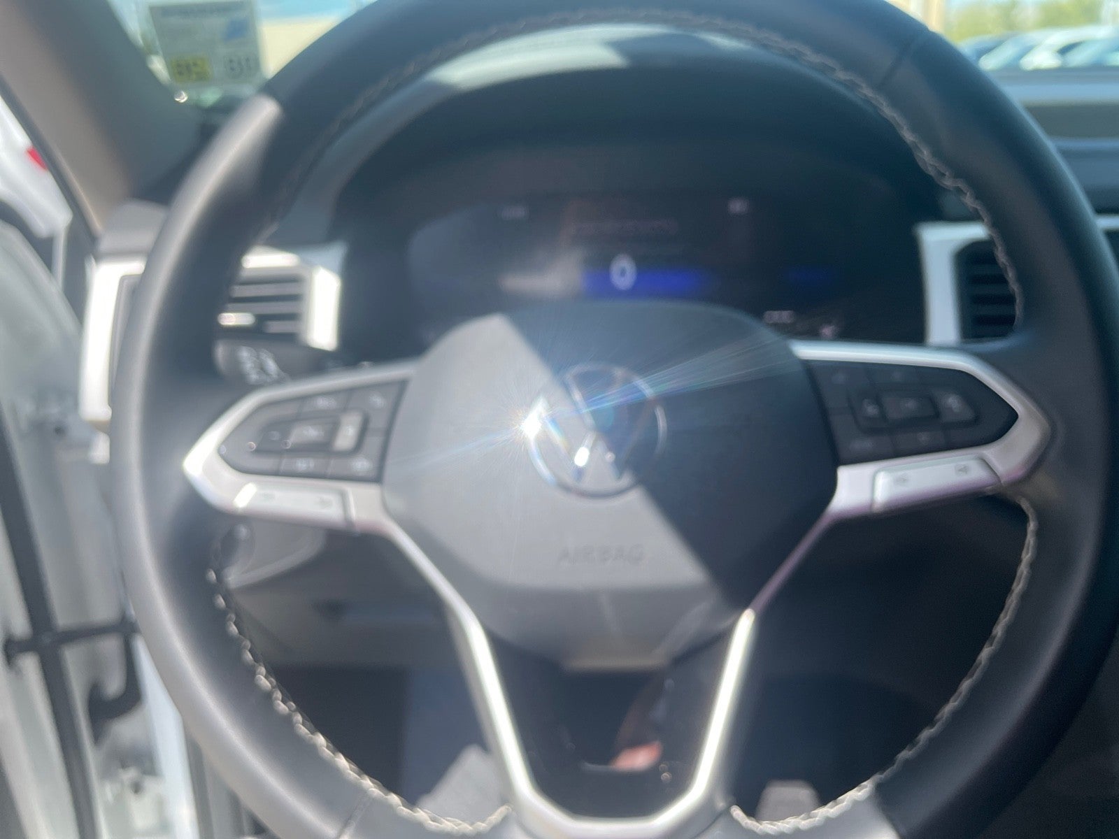 2023 Volkswagen Atlas 2.0T SE