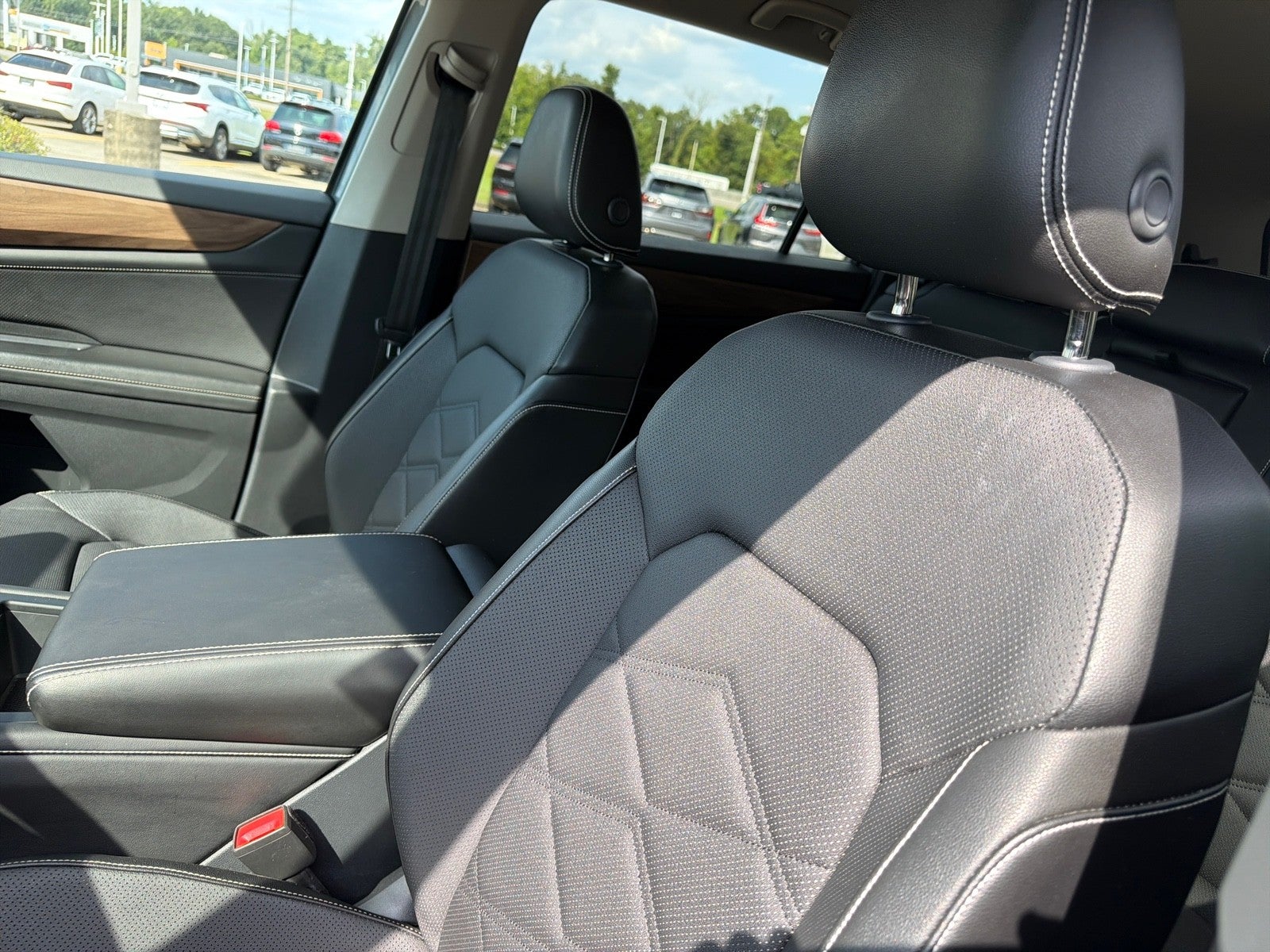 2024 Volkswagen Atlas 2.0T SE