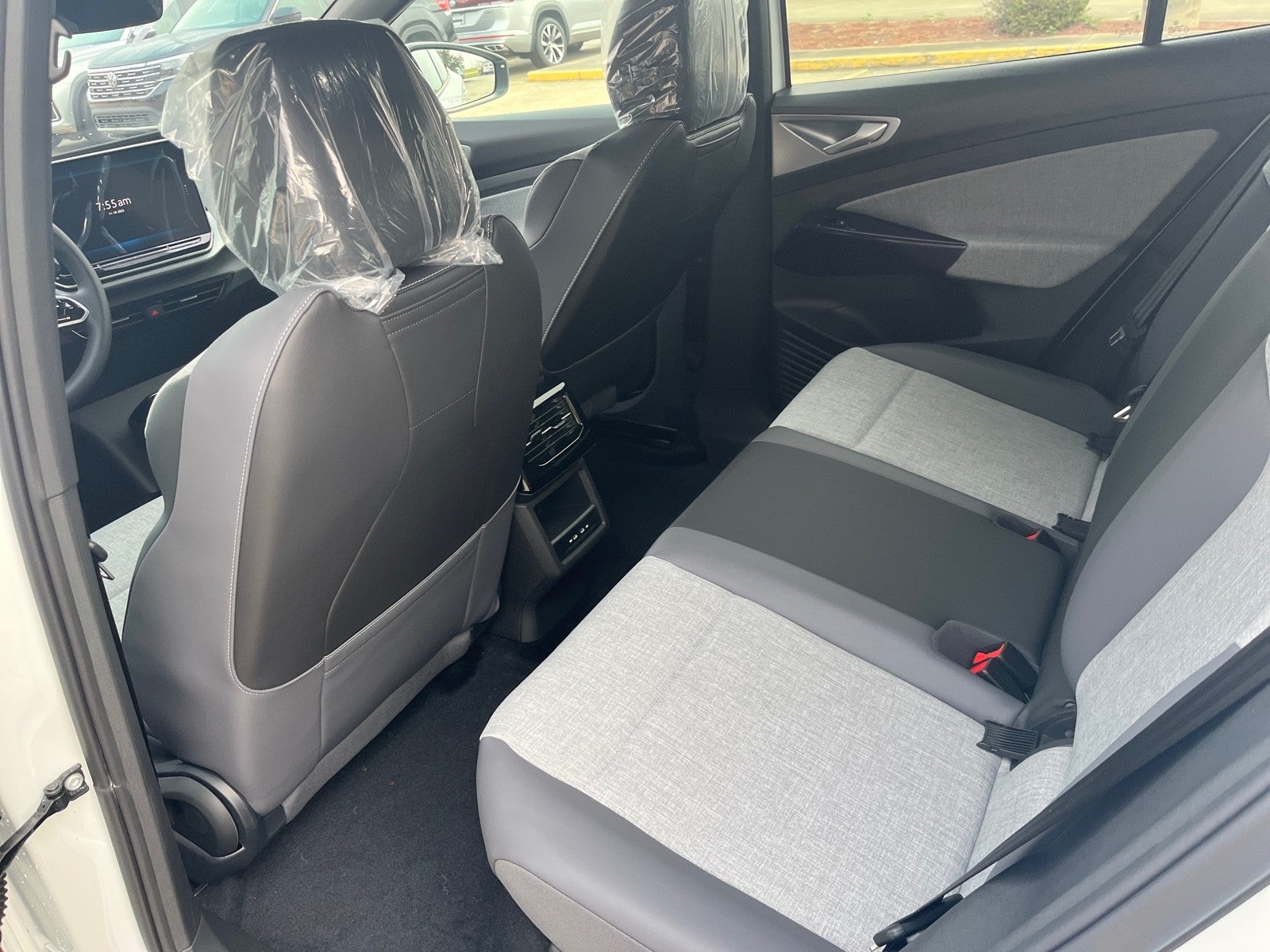 2025 Volkswagen ID.4 Pro