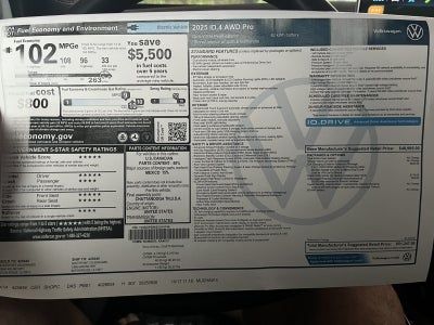 2025 Volkswagen ID.4 Pro