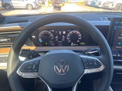 2027 Volkswagen Atlas SEL Premium R-Line