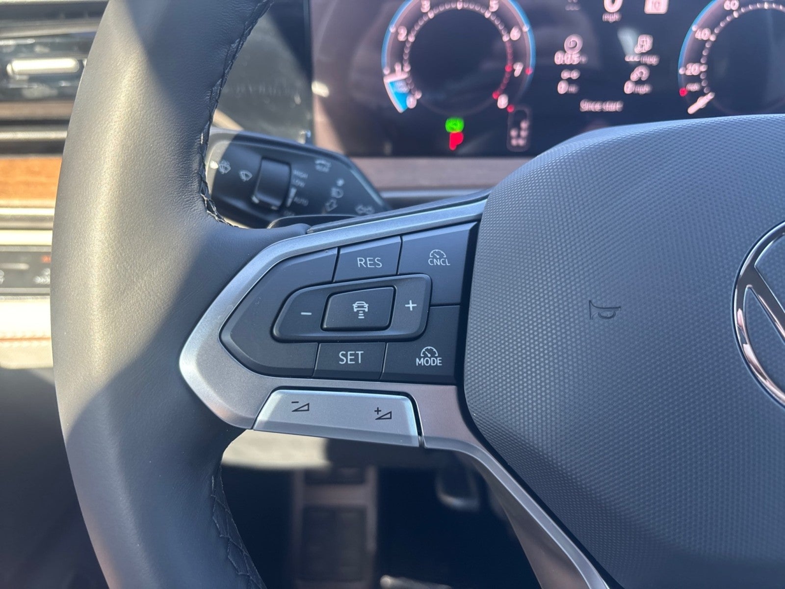 2027 Volkswagen Atlas SEL Premium R-Line