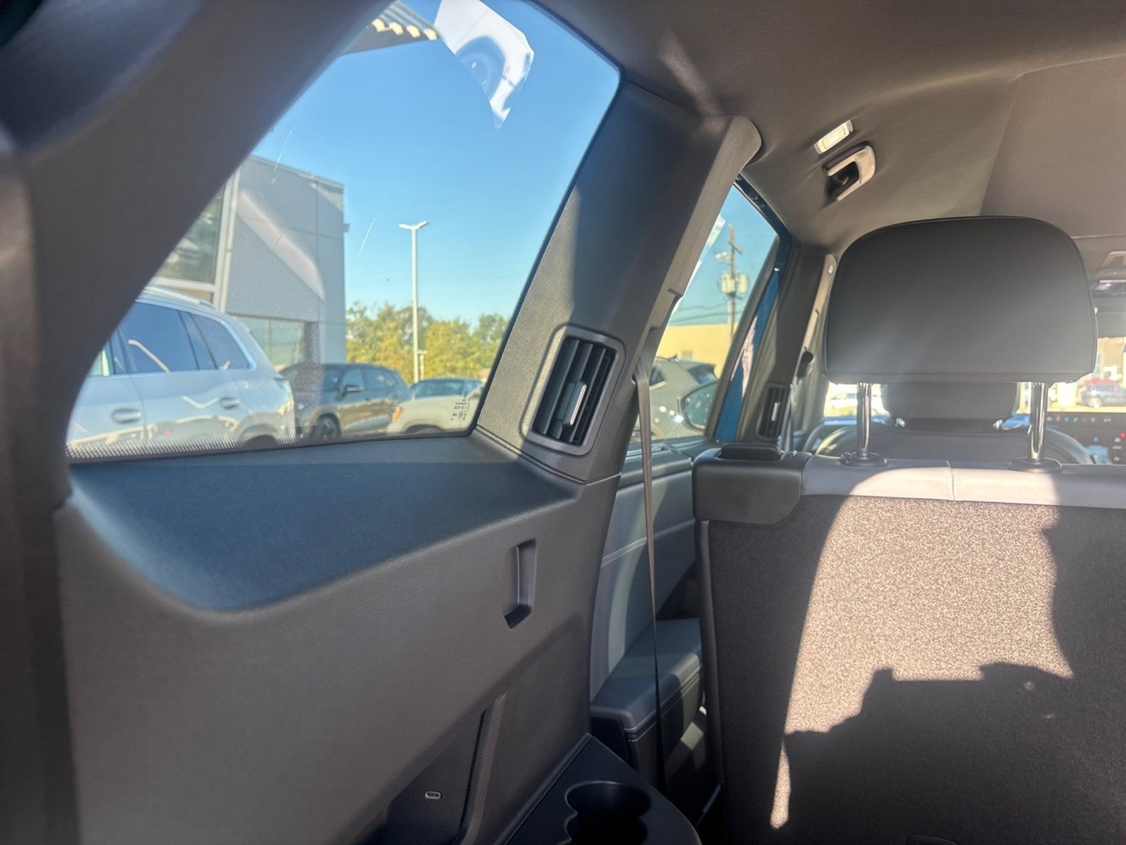 2027 Volkswagen Atlas SEL Premium R-Line