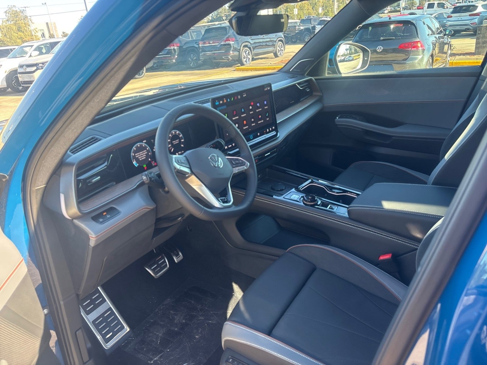 2027 Volkswagen Atlas SEL Premium R-Line