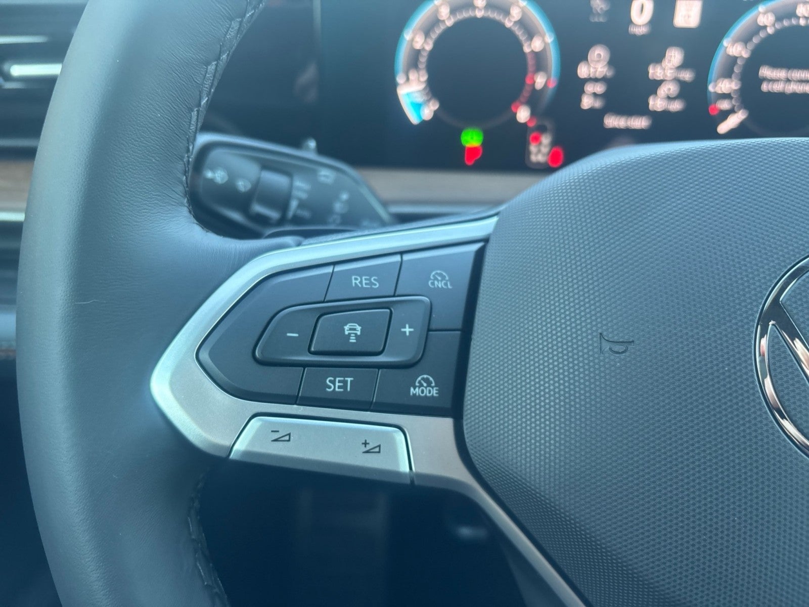 2027 Volkswagen Atlas SEL Premium R-Line