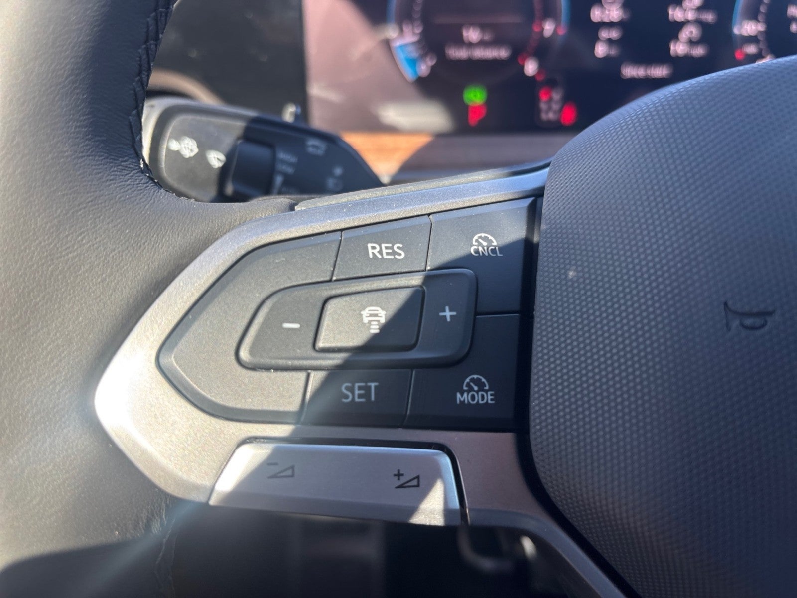 2027 Volkswagen Atlas SEL Premium R-Line