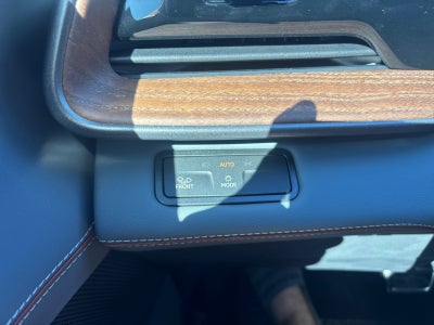 2027 Volkswagen Atlas SEL Premium R-Line