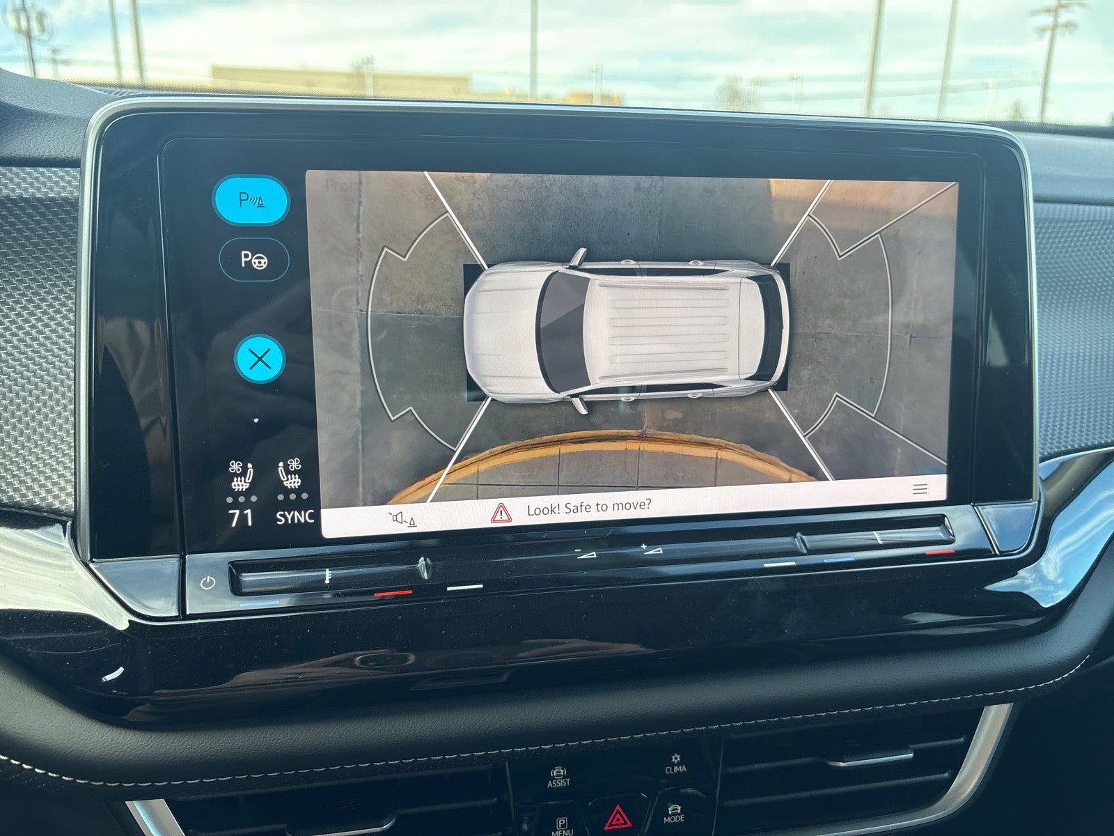 2026 Volkswagen Atlas Cross Sport 2.0T SEL Premium R-Line