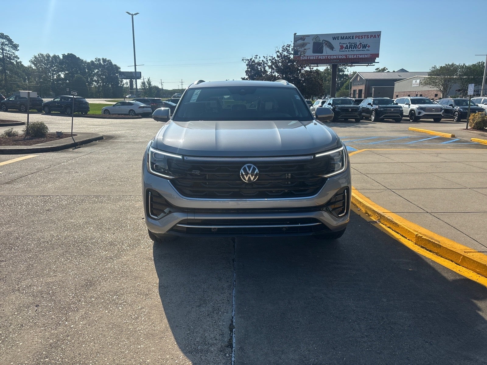 2026 Volkswagen Atlas Cross Sport 2.0T SEL Premium R-Line
