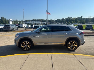 2026 Volkswagen Atlas Cross Sport 2.0T SEL Premium R-Line