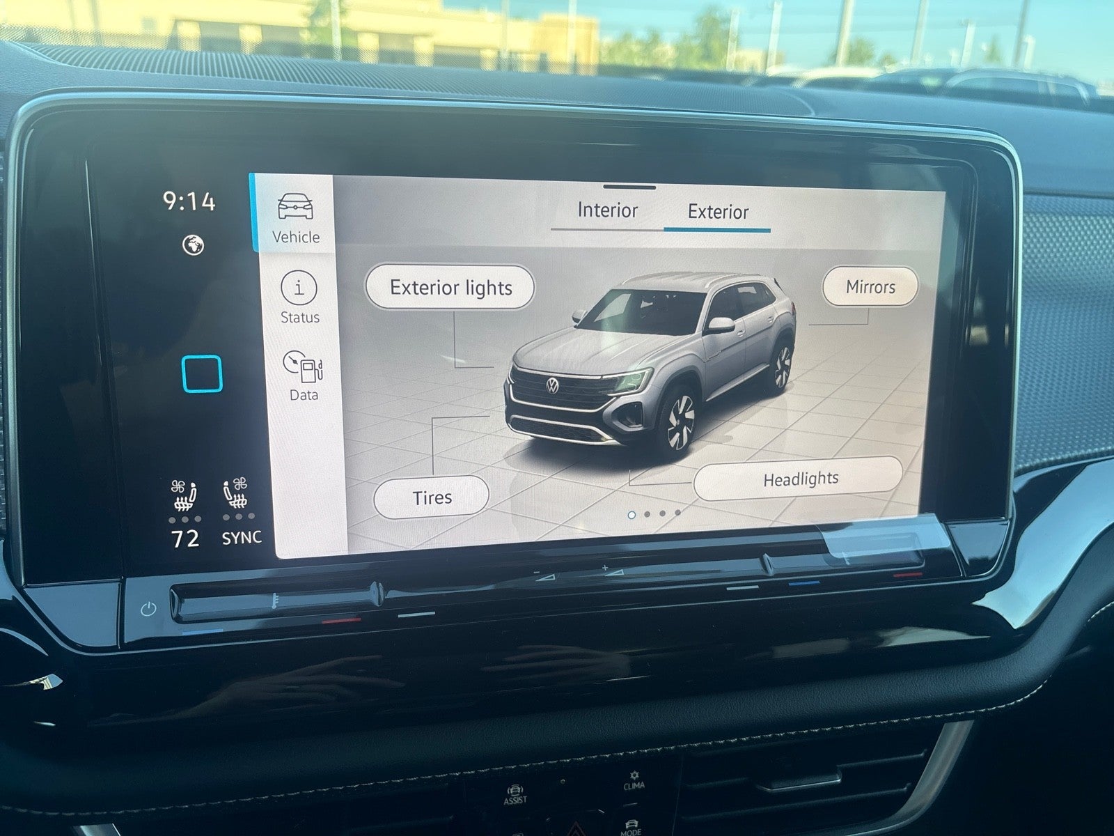 2026 Volkswagen Atlas Cross Sport 2.0T SEL Premium R-Line