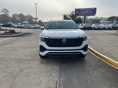 2026 Volkswagen Atlas Cross Sport 2.0T SEL Premium R-Line