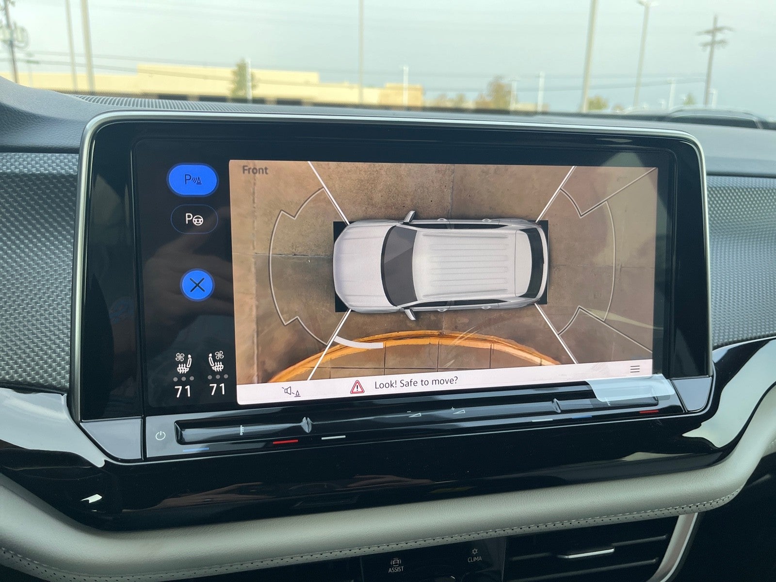 2026 Volkswagen Atlas Cross Sport 2.0T SEL Premium R-Line