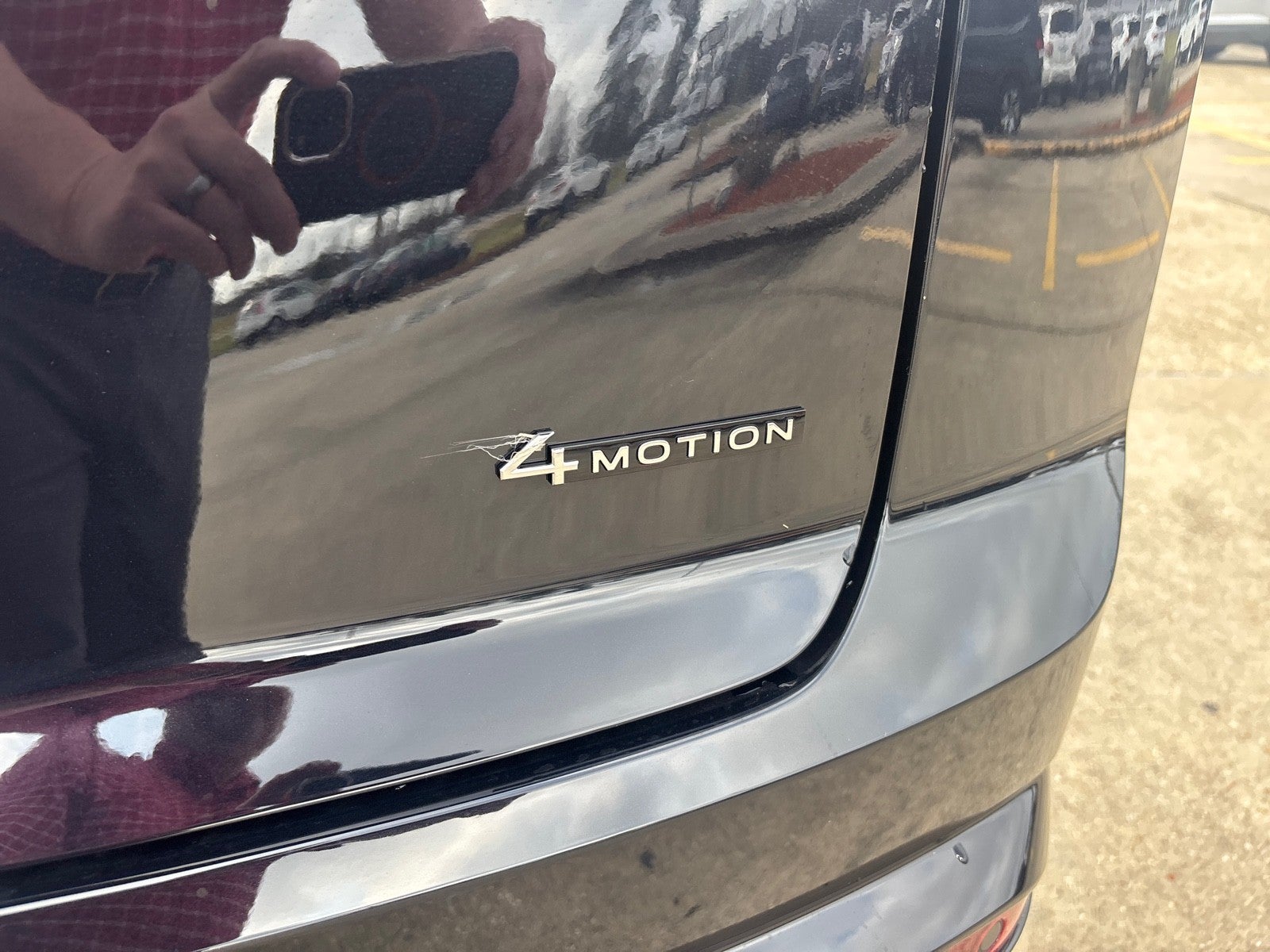 2026 Volkswagen Atlas Cross Sport 2.0T SEL Premium R-Line