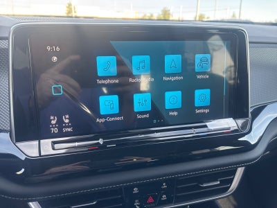 2026 Volkswagen Atlas Cross Sport 2.0T SEL Premium R-Line