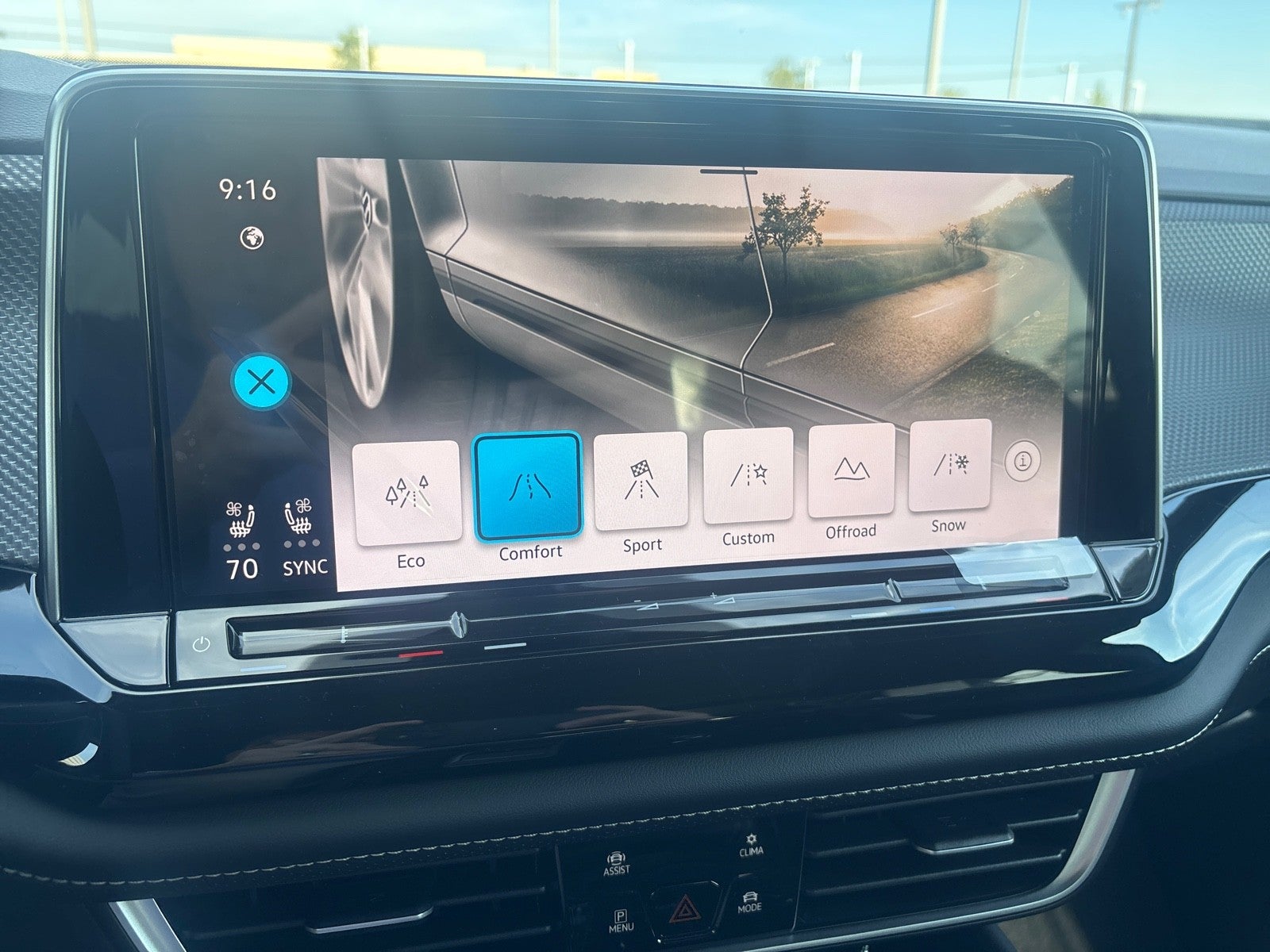 2026 Volkswagen Atlas Cross Sport 2.0T SEL Premium R-Line