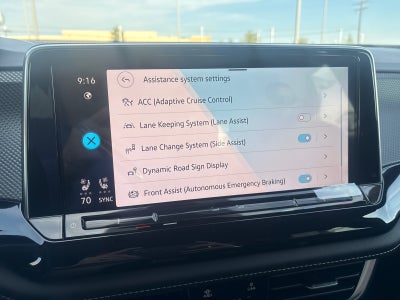 2026 Volkswagen Atlas Cross Sport 2.0T SEL Premium R-Line
