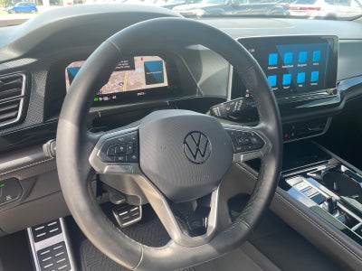 2024 Volkswagen Atlas Cross Sport 2.0T SEL Premium R-Line