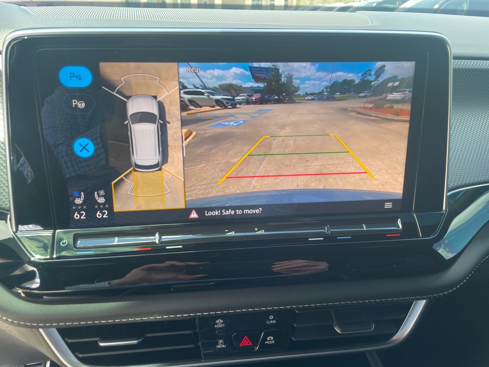 2024 Volkswagen Atlas Cross Sport 2.0T SEL Premium R-Line