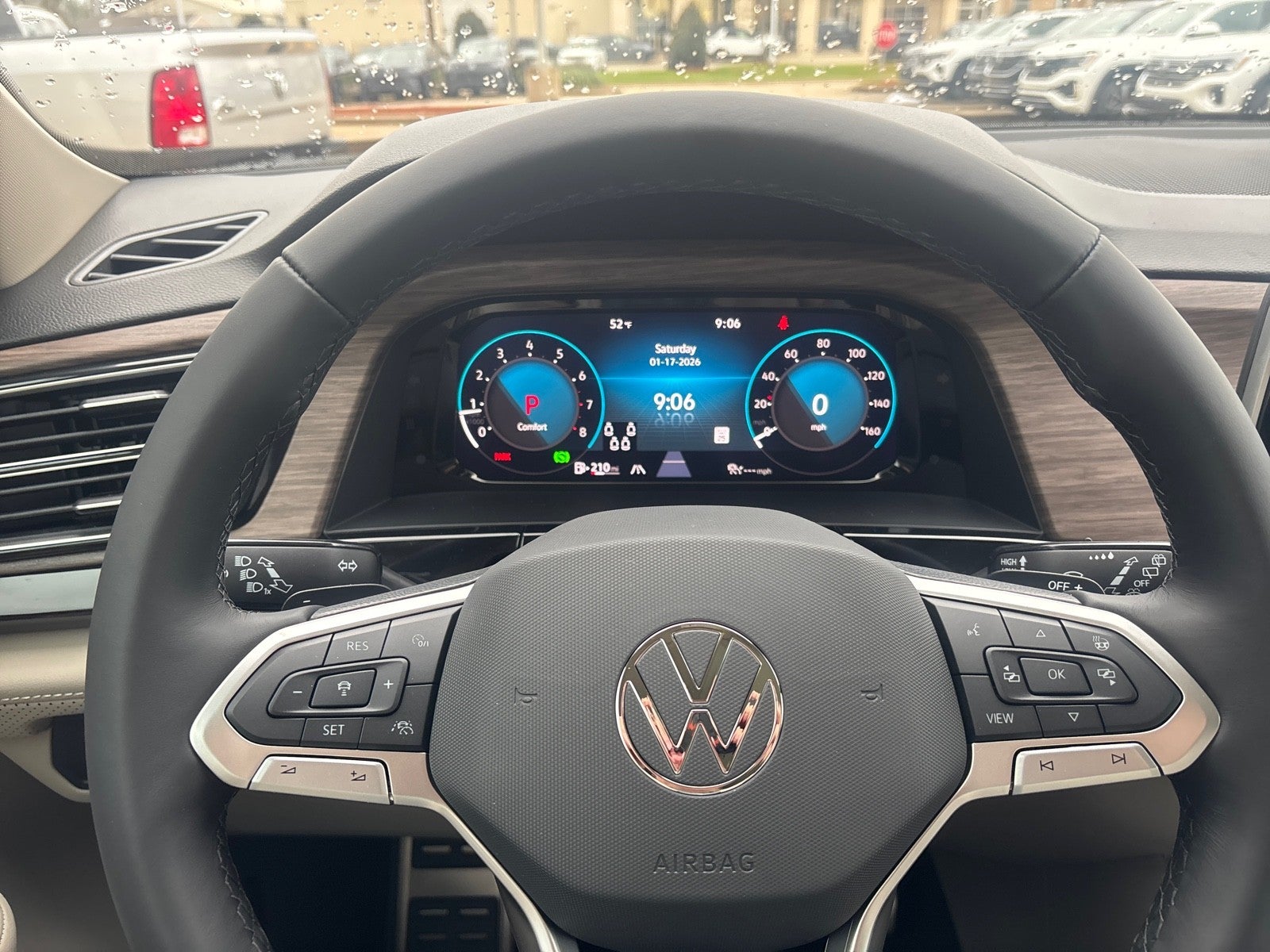 2026 Volkswagen Atlas 2.0T SEL Premium R-Line