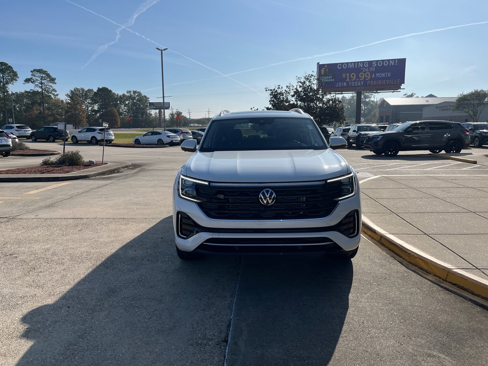 2026 Volkswagen Atlas 2.0T SEL Premium R-Line