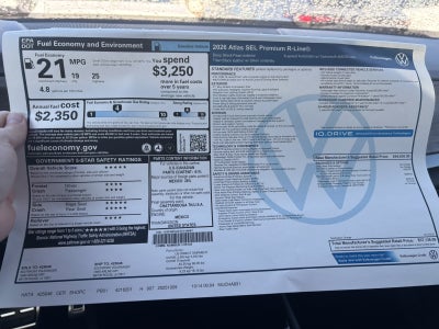 2026 Volkswagen Atlas 2.0T SEL Premium R-Line