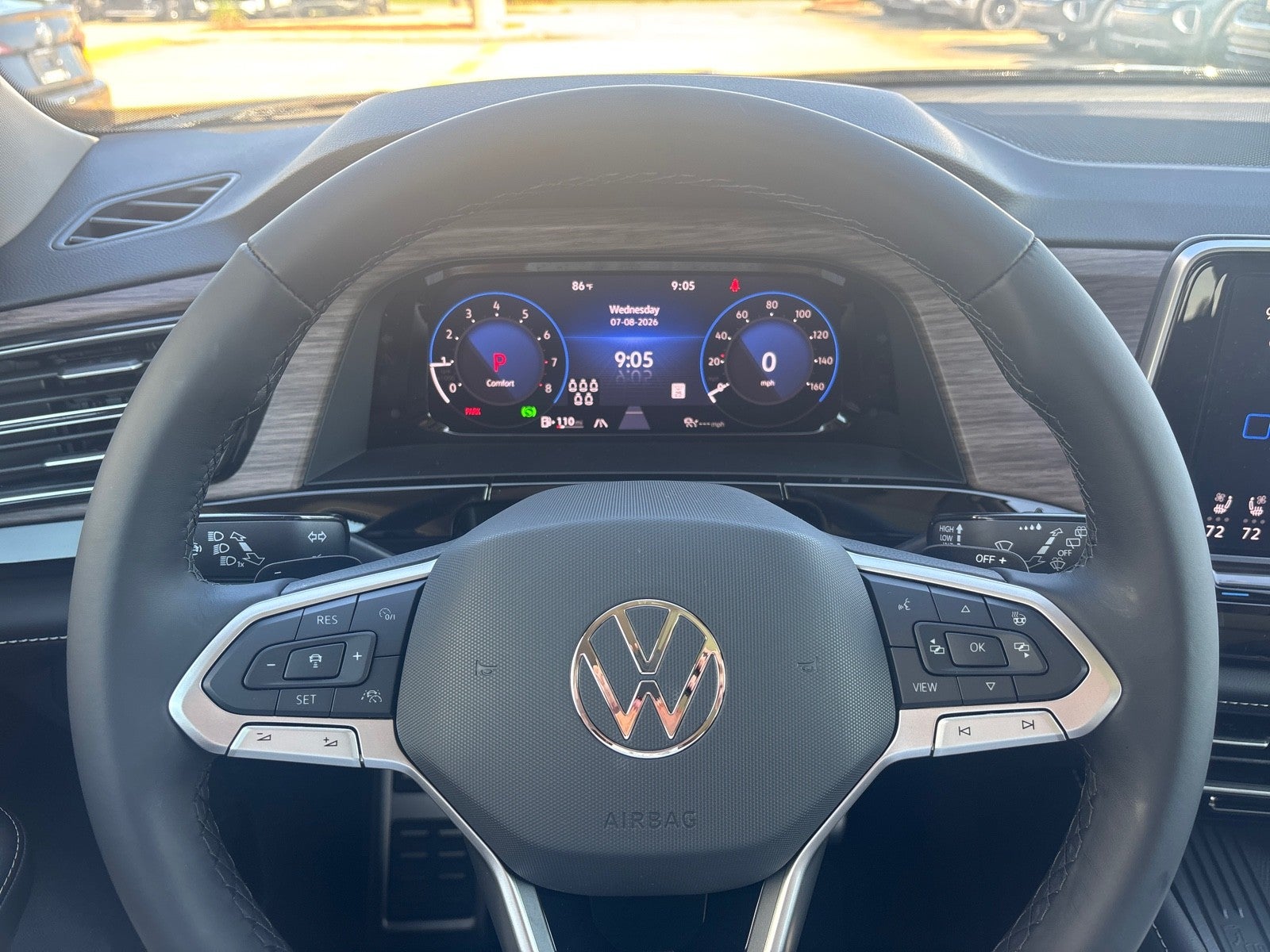 2026 Volkswagen Atlas 2.0T SEL Premium R-Line