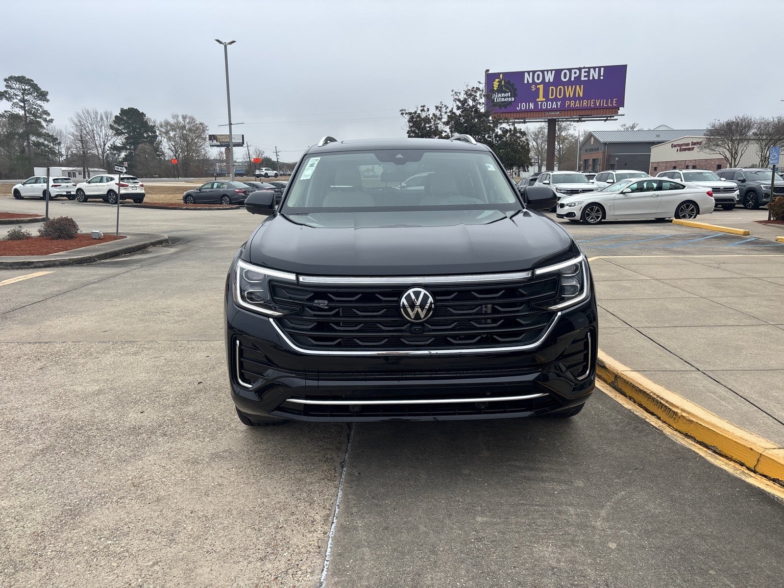 2026 Volkswagen Atlas 2.0T SEL Premium R-Line