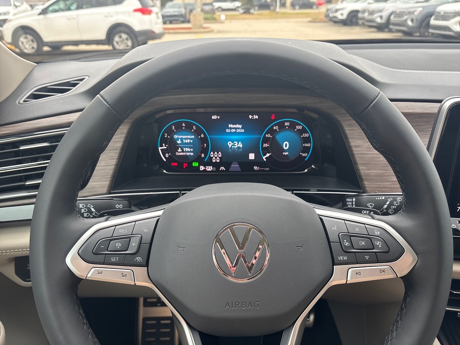 2026 Volkswagen Atlas 2.0T SEL Premium R-Line