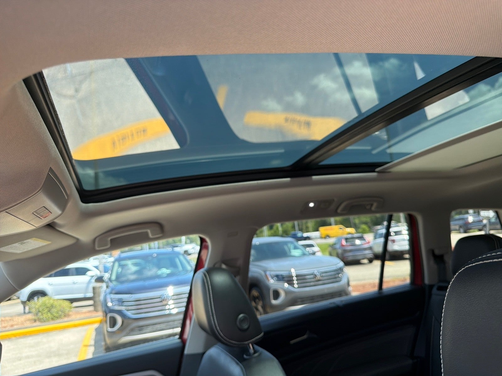 2023 Volkswagen Atlas 3.6L V6 SEL Premium R-Line