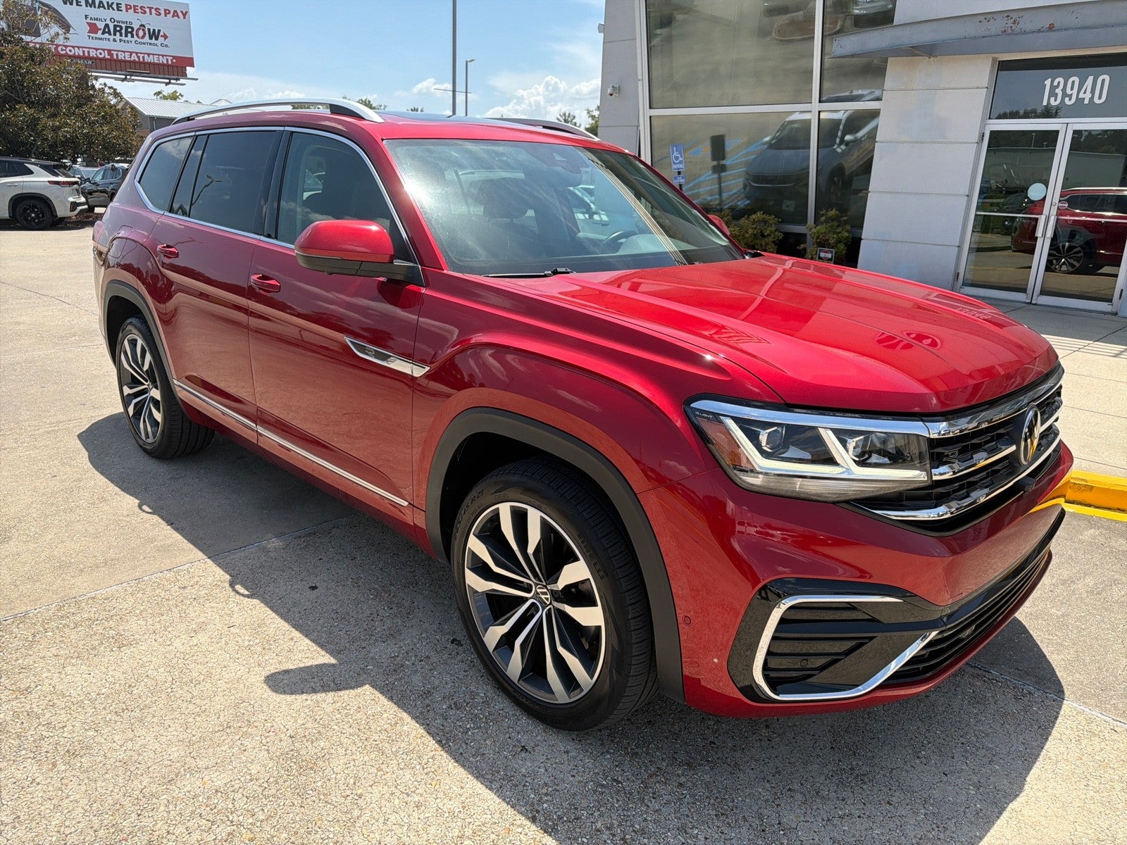 2023 Volkswagen Atlas 3.6L V6 SEL Premium R-Line