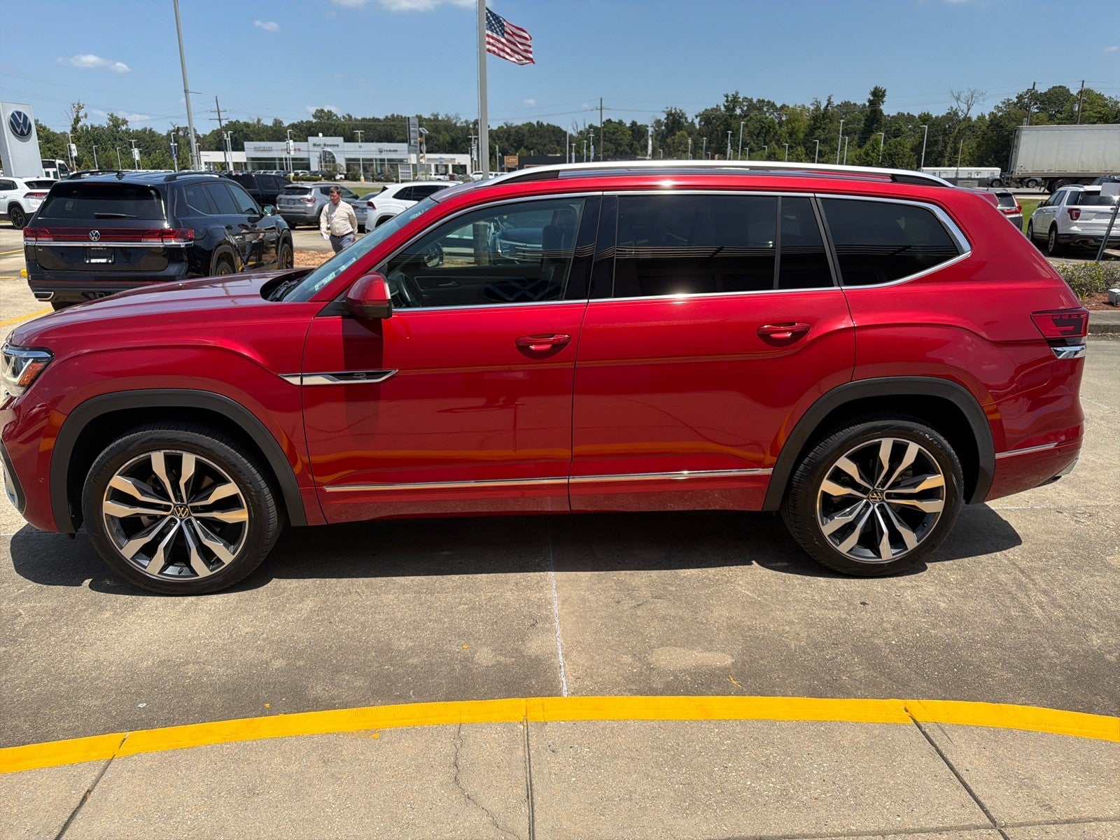 2023 Volkswagen Atlas 3.6L V6 SEL Premium R-Line