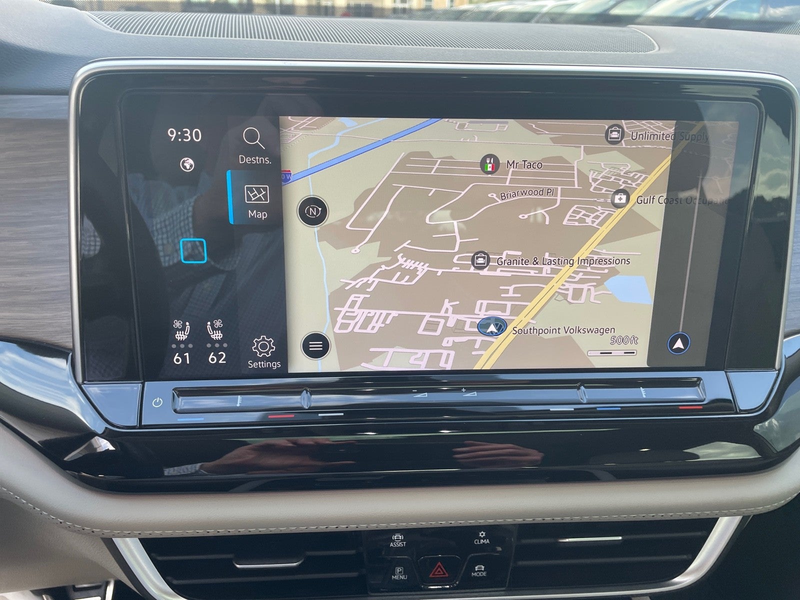 2024 Volkswagen Atlas 2.0T SEL Premium R-Line