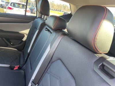 2024 Volkswagen Atlas 2.0T Peak Edition SEL