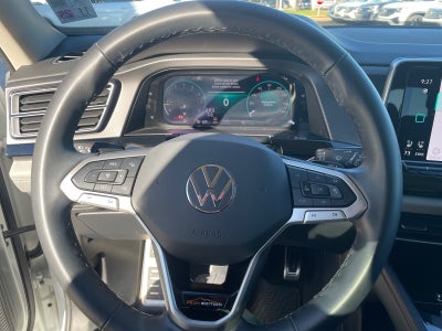 2024 Volkswagen Atlas 2.0T Peak Edition SEL
