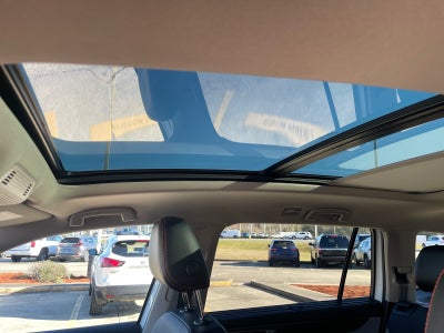 2024 Volkswagen Atlas 2.0T Peak Edition SEL