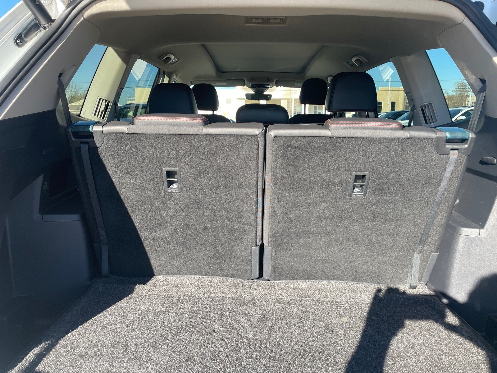 2024 Volkswagen Atlas 2.0T Peak Edition SEL