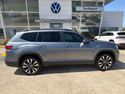 2022 Volkswagen Atlas 3.6L V6 SE w/Technology