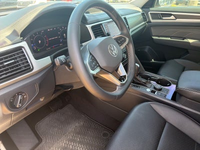 2022 Volkswagen Atlas 3.6L V6 SE w/Technology