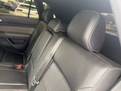 2023 Volkswagen Atlas Cross Sport 2.0T SE w/Technology