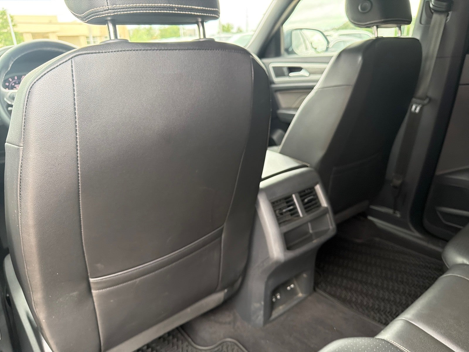 2023 Volkswagen Atlas Cross Sport 2.0T SE w/Technology