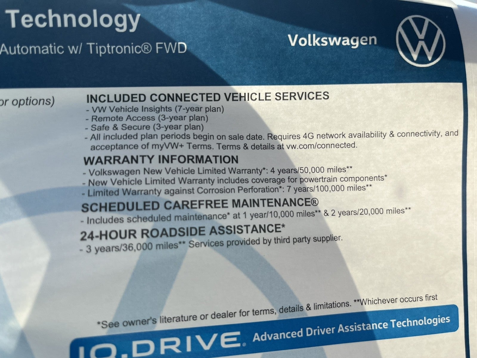 2026 Volkswagen Atlas Cross Sport 2.0T SE w/Technology