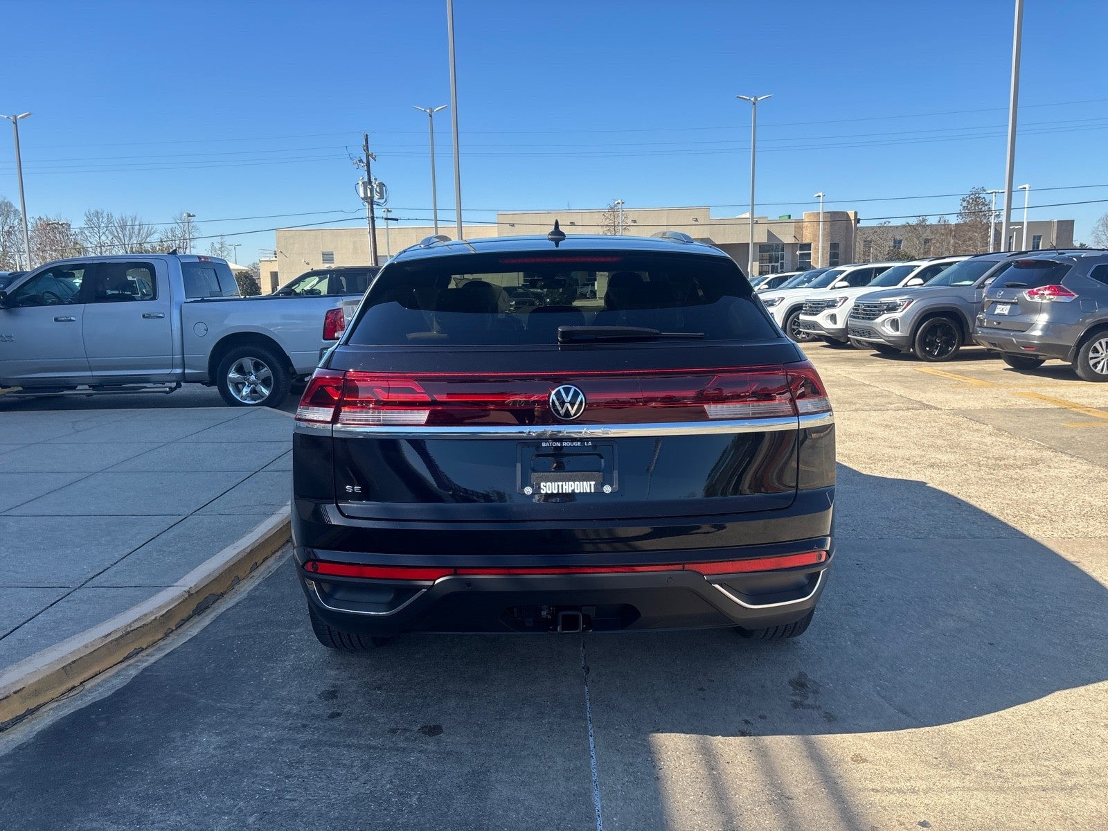 2026 Volkswagen Atlas Cross Sport 2.0T SE w/Technology