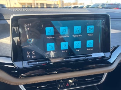 2026 Volkswagen Atlas Cross Sport 2.0T SE w/Technology