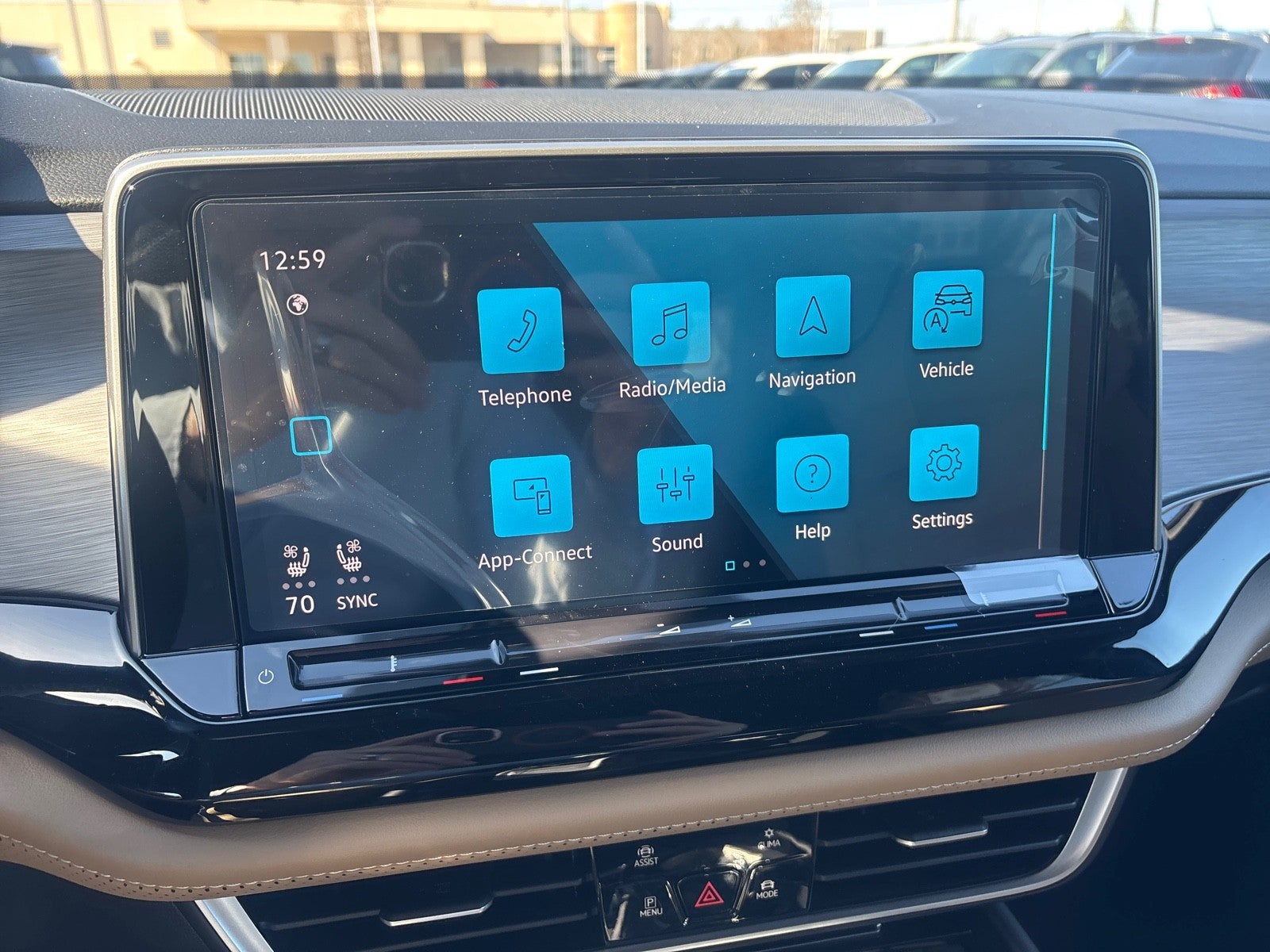 2026 Volkswagen Atlas Cross Sport 2.0T SE w/Technology