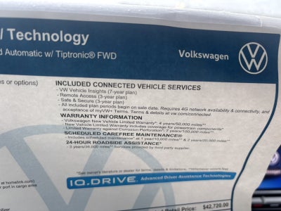 2026 Volkswagen Atlas Cross Sport 2.0T SE w/Technology