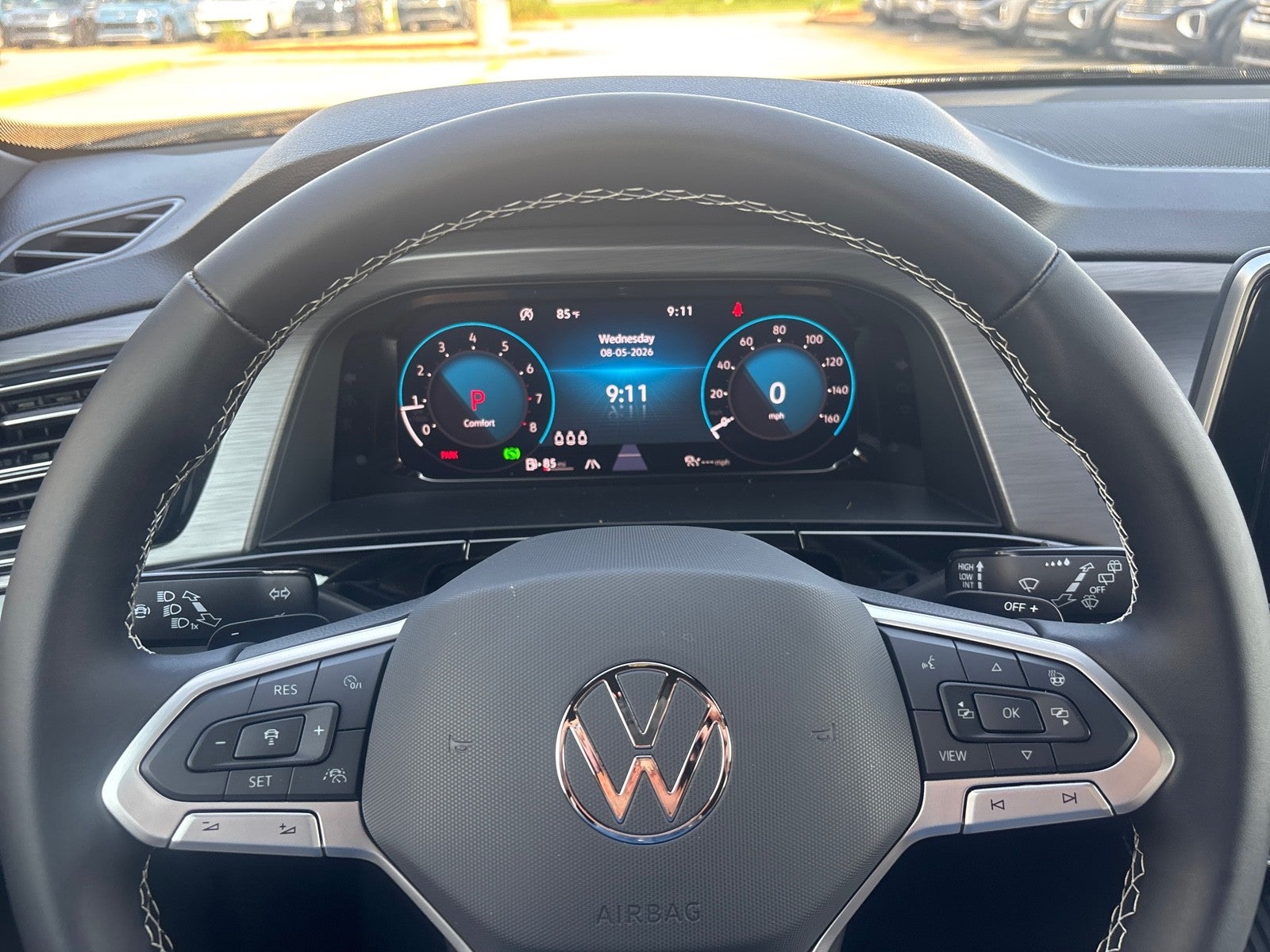 2026 Volkswagen Atlas Cross Sport 2.0T SE w/Technology