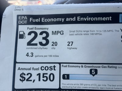 2026 Volkswagen Atlas Cross Sport 2.0T SE w/Technology