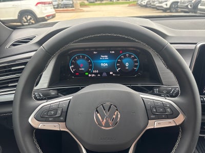 2026 Volkswagen Atlas Cross Sport 2.0T SE w/Technology