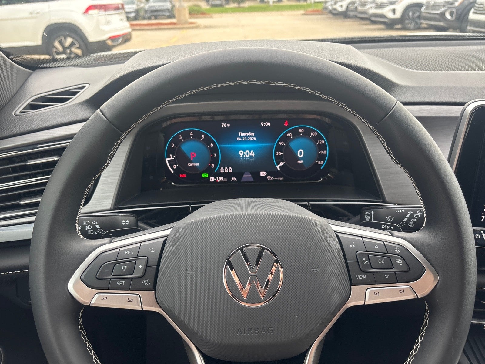 2026 Volkswagen Atlas Cross Sport 2.0T SE w/Technology